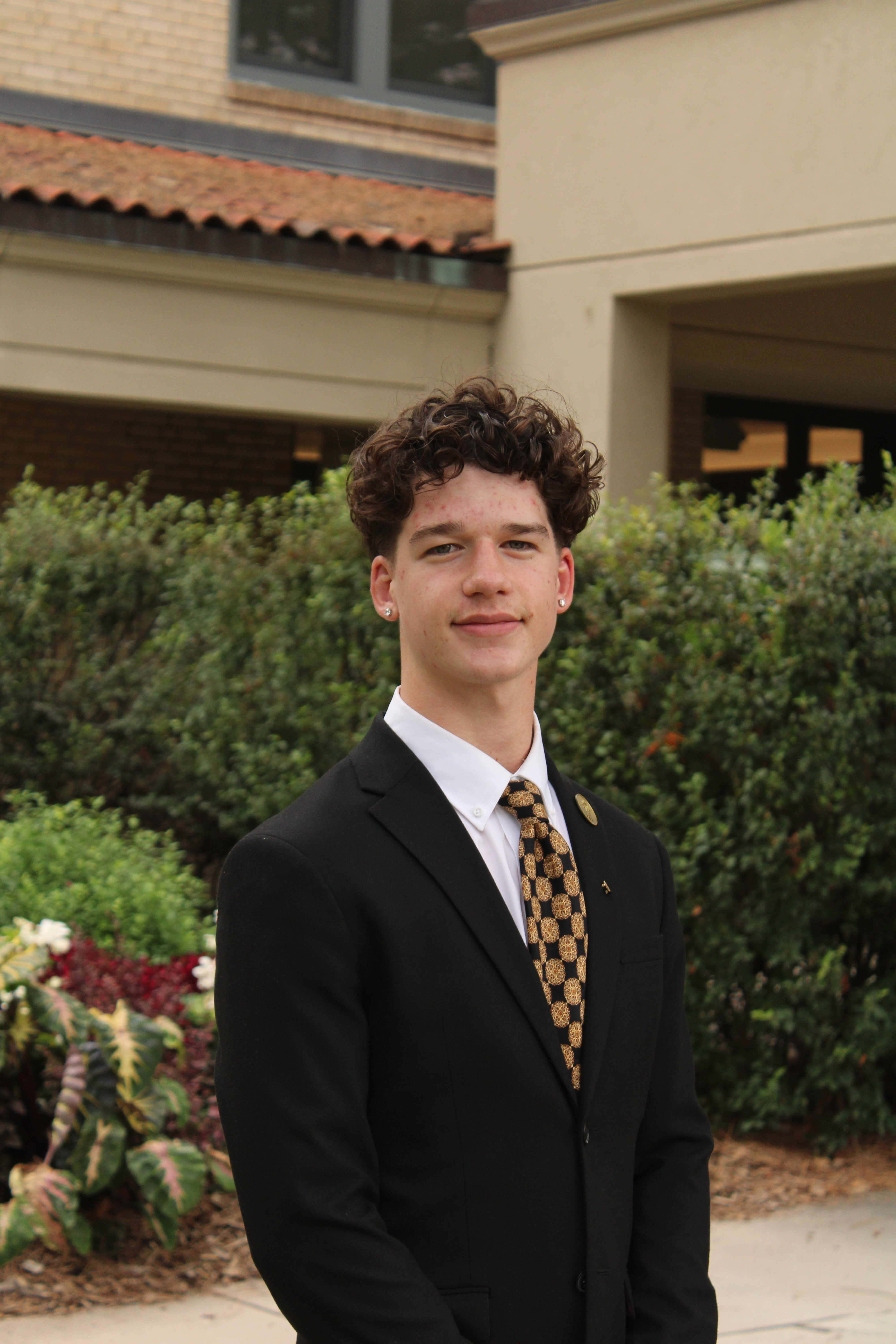 Headshot of Jonah Rotert